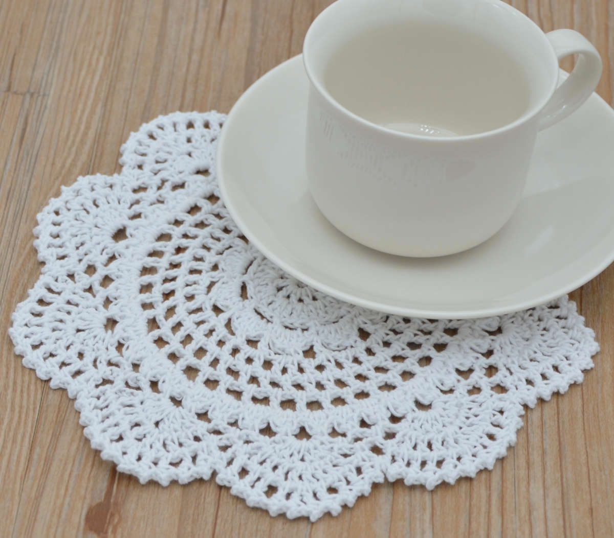 Set of 12 Hand Crochet Lace Doilies Farmhouse Wedding Table Coasters P